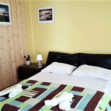 Appartamento Centre Protaras